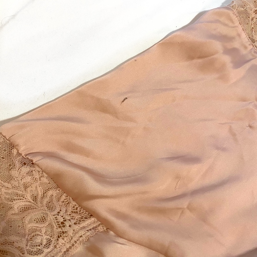 Blush Pink Satin Robe - Picture 4 of 4